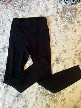 Lululemon Classic Black High-Waist Leggings